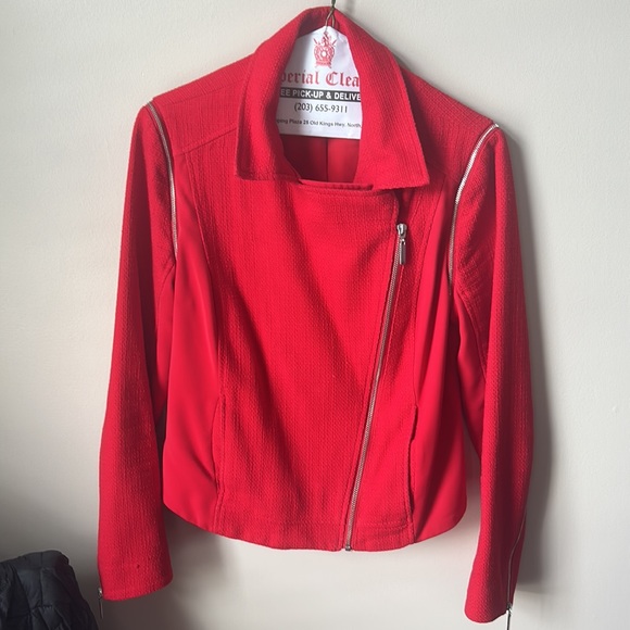 Chic red multi zipper jacket - Picture 3 of 4